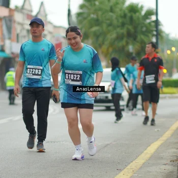 Runner Photo 8823921