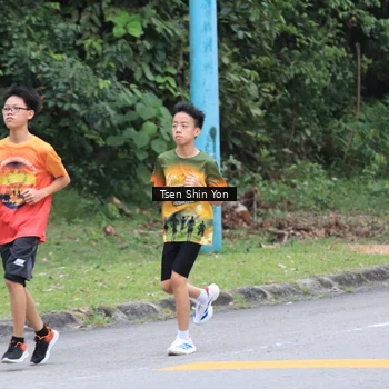 Runner Photo 8823951