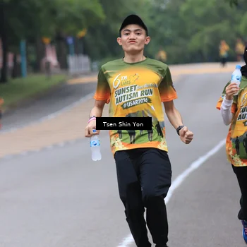 Runner Photo 8823968