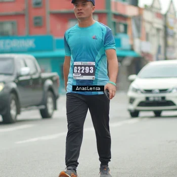 Runner Photo 8823998