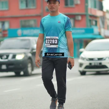 Runner Photo 8824001