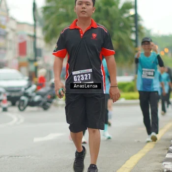 Runner Photo 8824057