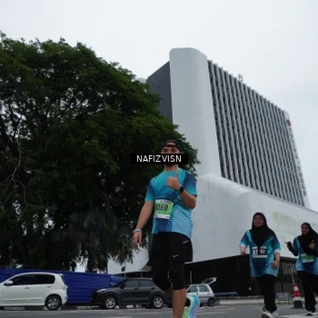 Runner Photo 8824065