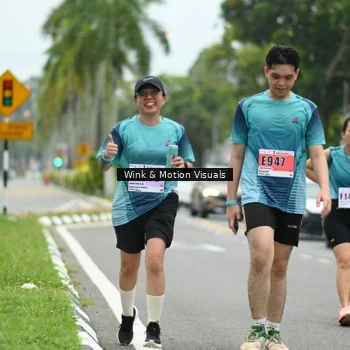 Runner Photo 8824102