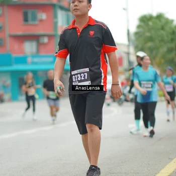 Runner Photo 8824122