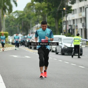 Runner Photo 8824132