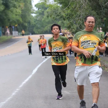 Runner Photo 8824147