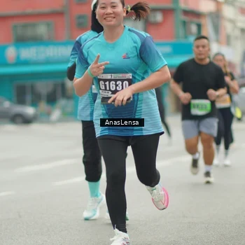 Runner Photo 8824153