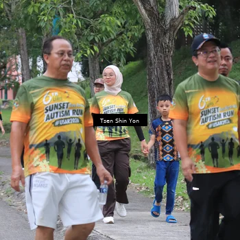 Runner Photo 8824161