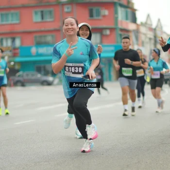 Runner Photo 8824163