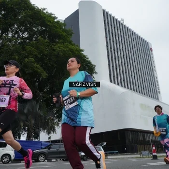 Runner Photo 8824164