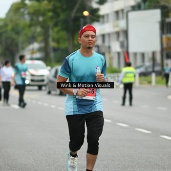 Runner Photo 8824173