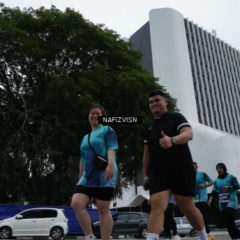 Runner Photo 8824177
