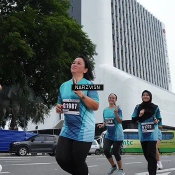 Runner Photo 8824190