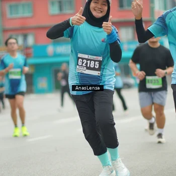 Runner Photo 8824212