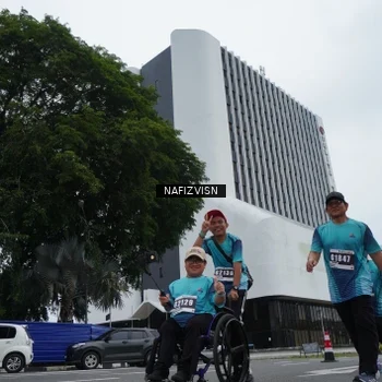 Runner Photo 8824223