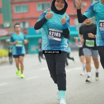 Runner Photo 8824246