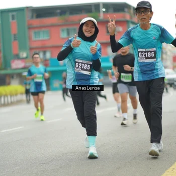 Runner Photo 8824248