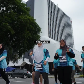 Runner Photo 8824279