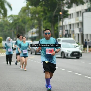 Runner Photo 8824286