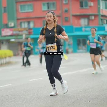 Runner Photo 8824294