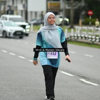 Runner Photo 8824300