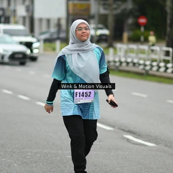 Runner Photo 8824302