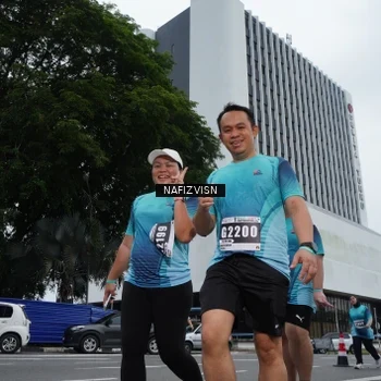 Runner Photo 8824303