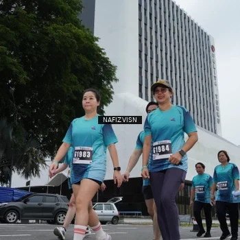 Runner Photo 8824336