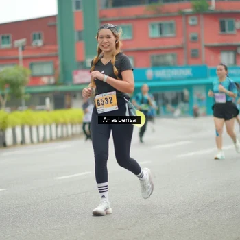 Runner Photo 8824337
