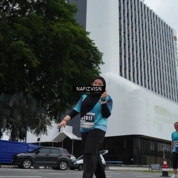 Runner Photo 8824355