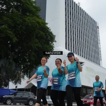Runner Photo 8824357