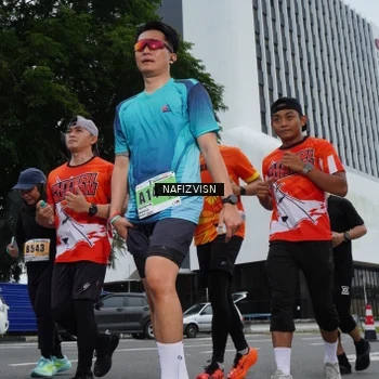 Runner Photo 8824369