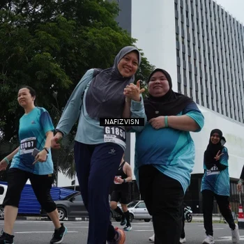 Runner Photo 8824370