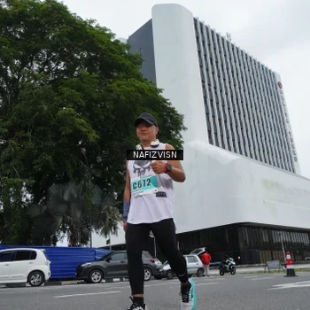 Runner Photo 8824394