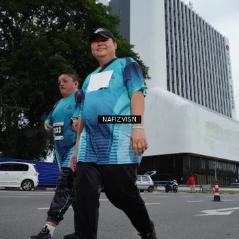 Runner Photo 8824398