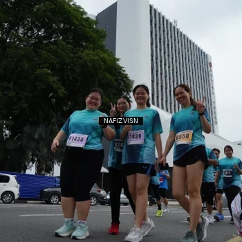 Runner Photo 8824418
