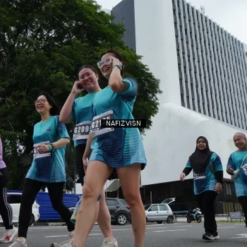 Runner Photo 8824431