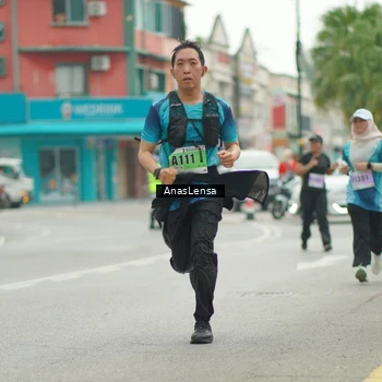 Runner Photo 8824454