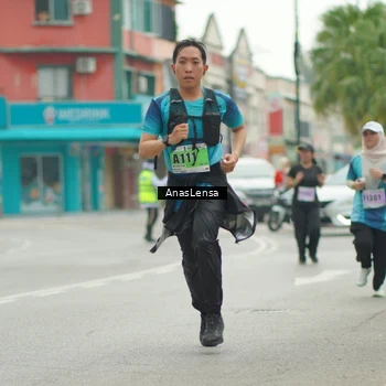 Runner Photo 8824489