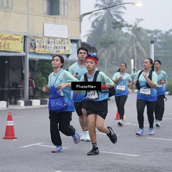 Runner Photo 8824497