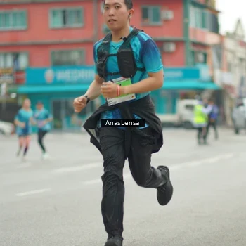 Runner Photo 8824503