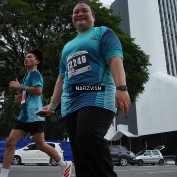 Runner Photo 8824513