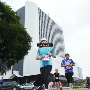 Runner Photo 8824527