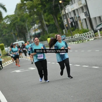 Runner Photo 8824528