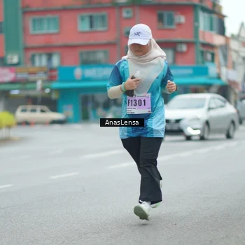 Runner Photo 8824539