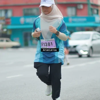 Runner Photo 8824542