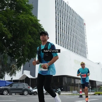 Runner Photo 8824548