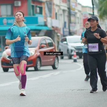Runner Photo 8824582