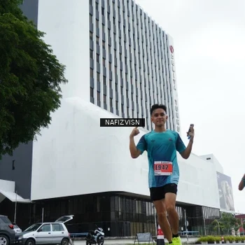 Runner Photo 8824586